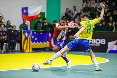 Paraguay consiguió el pase a las finales del Mundial C15 al ganarle 4-3 a Brasil. Este domingo disputará el título contra Colombia, en Carmen del Paraná.