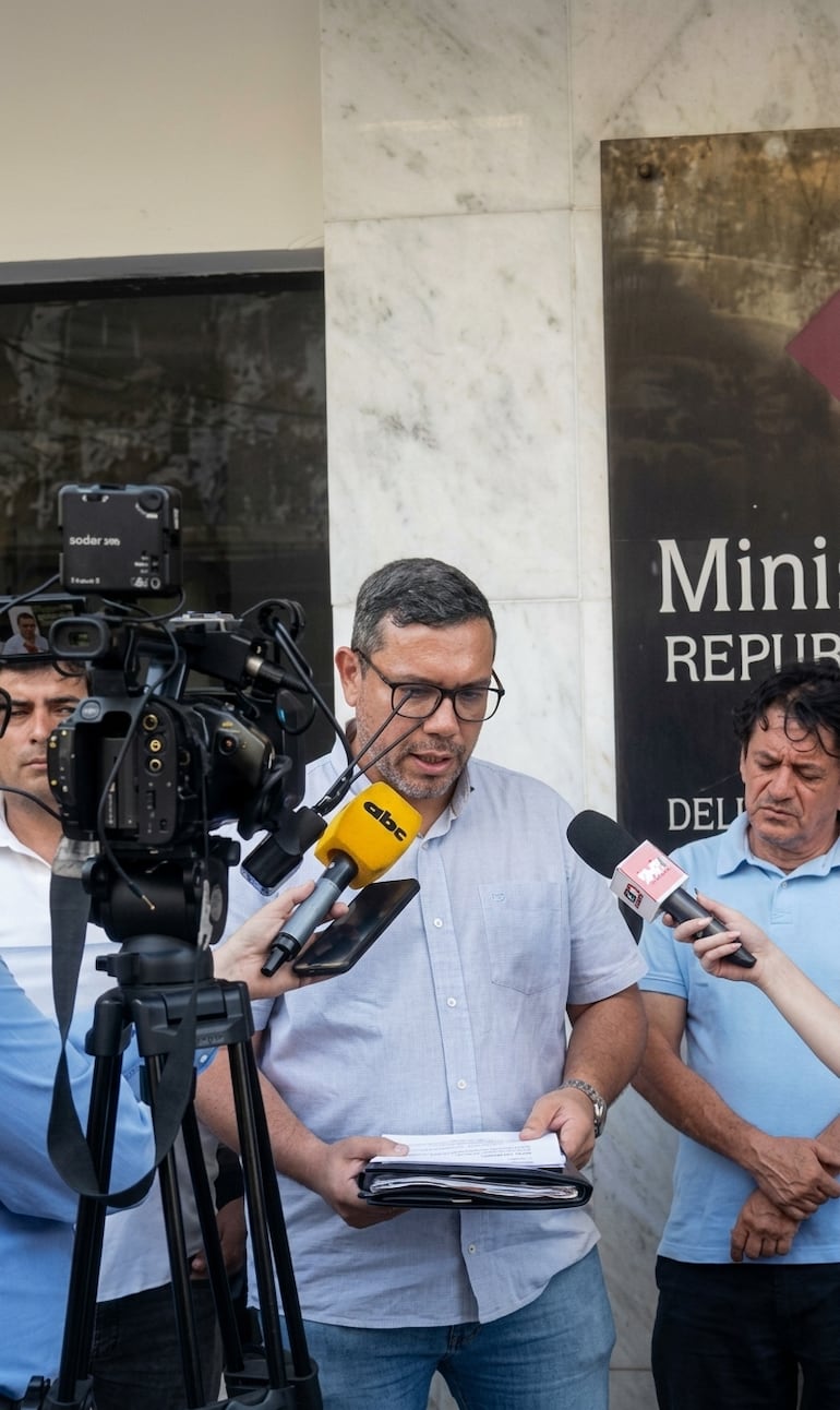 Sindicato de Copaco denuncia ante la Fiscalía presunto fraude en pagos de retiros voluntarios