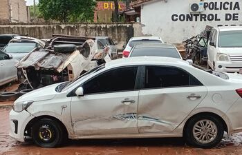 Así estaba el vehículo utilizado por el "rey de los tortoleros" recuperado este martes.