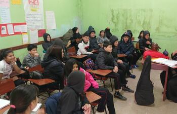 Esta mañana los alumnos del colegio Costa Alegre de Coronel Oviedo asistieron normalmente a clases.