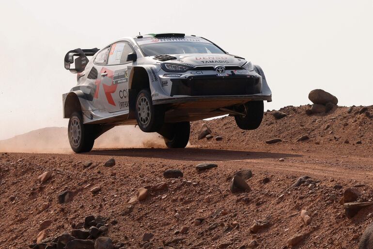 Elfyn Evans, navegado por Scott Martin, en el Toyota GR Yaris Rally1, es nuevamente subcampeón del WRC.