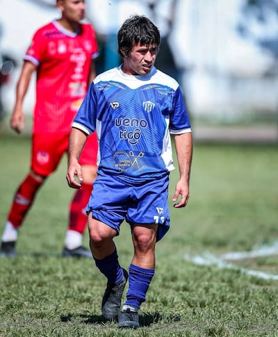 El pequeño Arturo Florentín debutó en Oriental, en la Primera C. A nivel de selección paraguaya, los Karapé buscan recaudar fondos para ir al Mundial de Marruecos, segunda edición ecuménicas con los de talla baja.