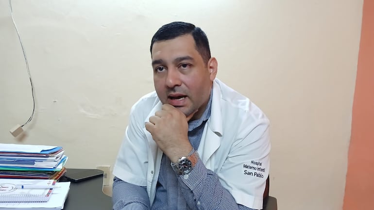El director médico del Hospital San Pablo doctor Vicente Vega.