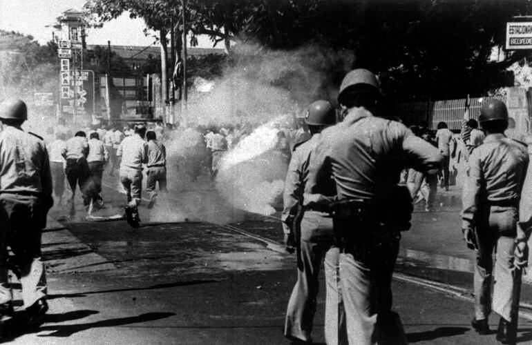 Clausura del Diario ABC Color.