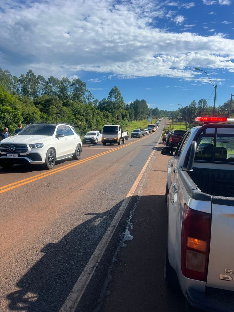 Agentes del Grupo Lince resultaron lesionados tras accidente de tránsito en Obligado.