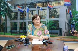Senadora del PPC, Esperanza Martínez.