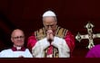 Las primeras imágenes del cardenal Robert Francis Prevost, durante su primer discurso como Papa León XVI.