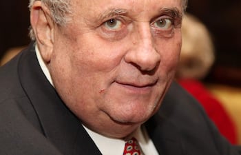 Muere Edmund White, aclamado novelista queer y finalista al Pulitzer