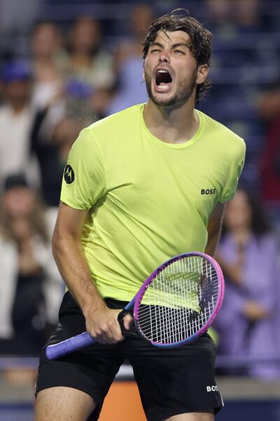 El estadounidense Taylor Fritz avanzó este martes a sus primeras semifinales del Masters 1000 de Canadá con un  rotundo triunfo ante el ruso Andrei Rublev.  