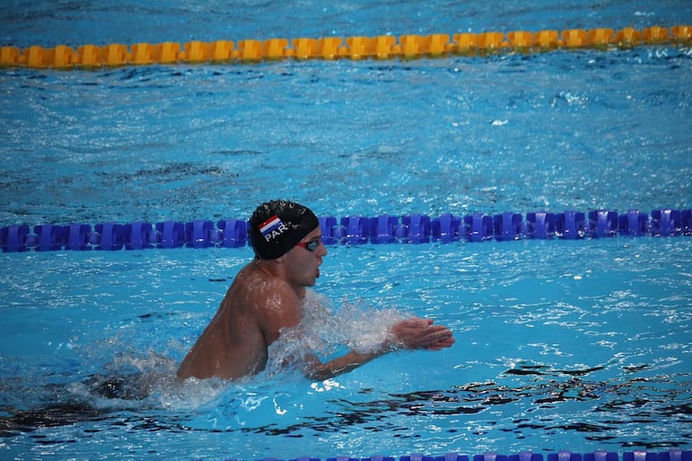 Matheo Mateos quedó cuarto en la Final B de los 400 metros combinados.