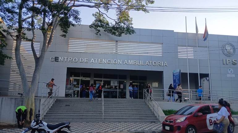 Fachada del Centro de Atención Ambulatoria del IPS.