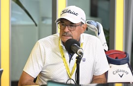 El golfista paraguayo Carlos Daniel Franco Ojeda (24/5/1965) en los estudios de ABC Cardinal.