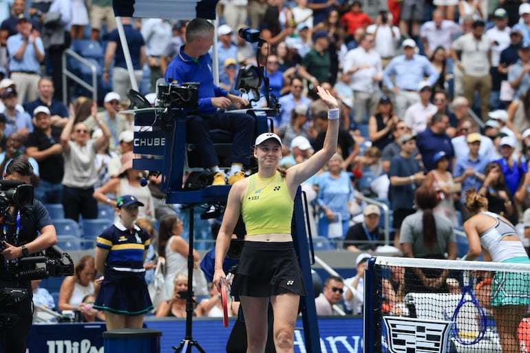 US Open: Rybakina climbs to the top of world tennis by reaching the semifinals