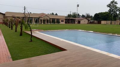 La casa quinta en Pedro Juan Caballero que fue intervenida por una comitiva antidrogas.