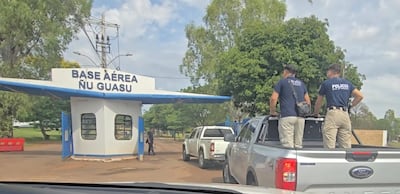 Allanan cuartel de la Fuerza Aérea en caso de abogada hallada muerta