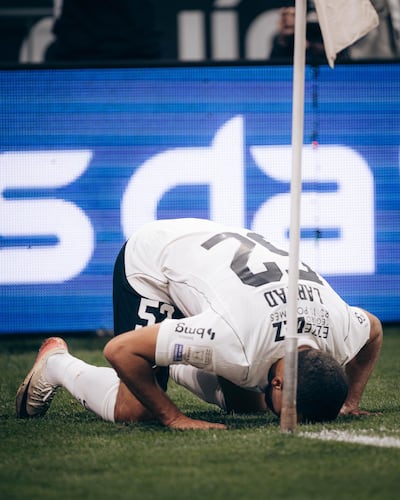 El neerlandés nacionalizado marroquí Zakaria Labyad (33 años) le dio el triunfo a Corinthians sobre Mineiro.