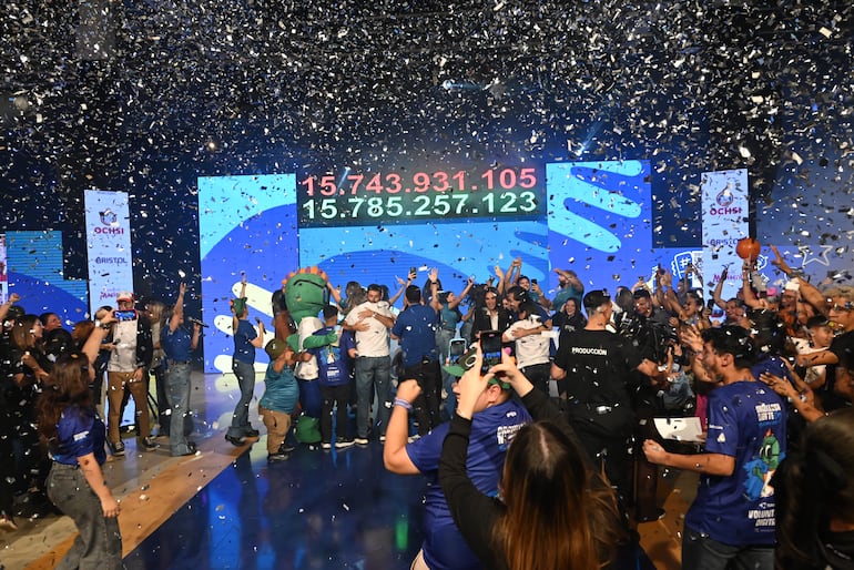 Teletón 2025 celebra la superación de la meta establecida para este año.