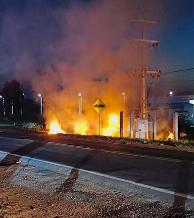 Explosión de transformador de la ANDE generó susto en Mbocayaty. Imagen extraída del Portal Web de Noticias CDE.