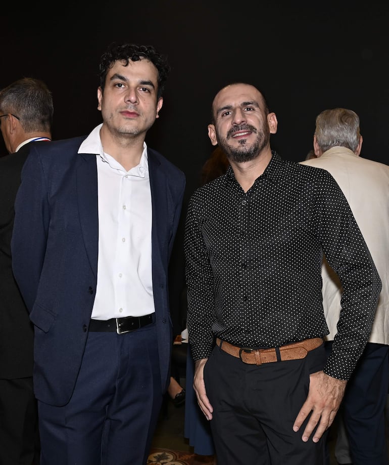 Antonio Fretes y Víctor Fonseca.