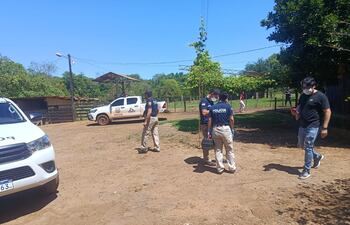 Los cuerpos fueron econtrados en un establecimiento rural donde la pareja era capataz.