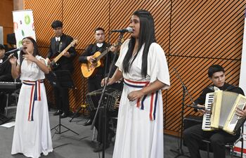 La Orquesta Típica Ymaguaréicha realizó en Asunción la presentación de su álbum, interpretando varios de los temas que lo conforman.