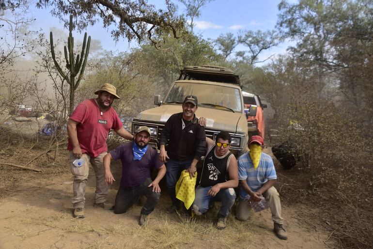 Los aficionados en los tramos de la Etapa 2 del Transchaco Rally 2023.