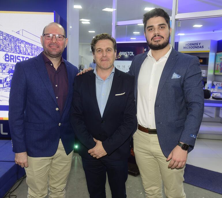 Sergio Martínez, Walter Carciotto y Marcelo Giménez.