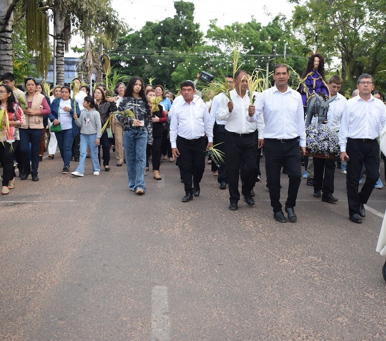 Los católicos de Carapeguá se preparan para vivir con fe la Semana Santa.