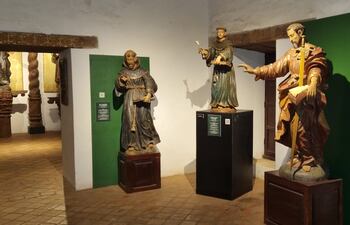 En San Ignacio, encontrase museo Diocesano de Arte de las Reducciones Jesuíticas.