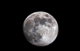 Luna.