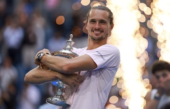 El alemán Alexander Zverev (29 años) se consagró campeón del US Open al derrotar al estadounidense Ben Shelton (23) en la Gran Manzana.
