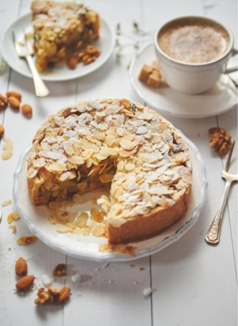 Tarta hecha a base de harina de almendras.