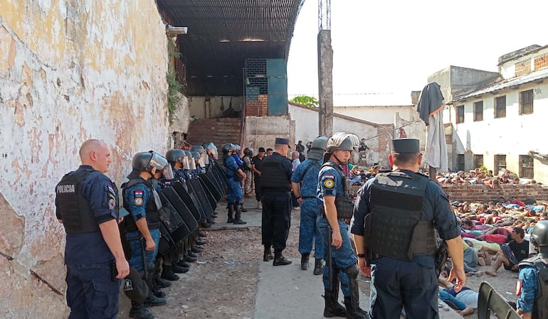 Fue el primer motín del Clan Rotela en Tacumbú tras la operación Veneratio. 