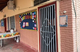 Desconocidos robaron objetos y causaron daños en la Escuela Básica N° 5575 San Luis Gonzaga en Luque.