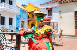 Mujer en Cartagena, Colombia.