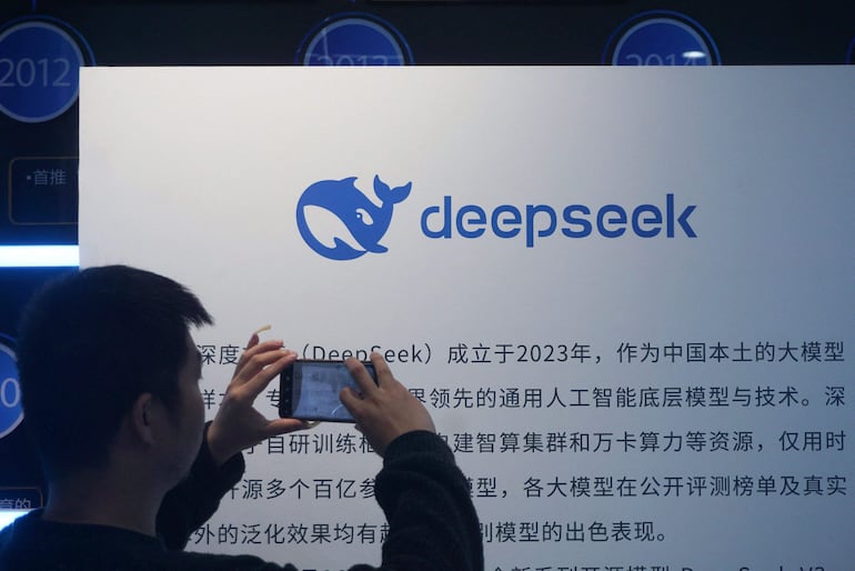 DeepSeek.