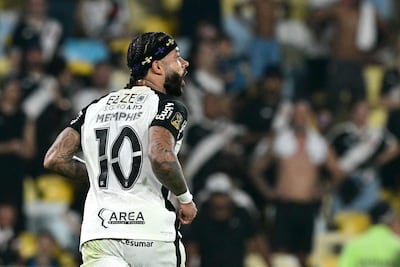 (FILES) Corinthians' Dutch forward #10 Memphis Depay celebrates scoring his team's second goal during the Brazil Cup final second leg football match between Vasco da Gama and Corinthians at the Maracana stadium in Rio de Janeiro, Brazil on December 21, 2025. After months of negotiations, Brazil's Corinthians announced on August 12, 2026, that it had decided, for financial reasons, not to renew the contract of Dutch international Memphis Depay, which expired on July 31. (Photo by Pablo PORCIUNCULA / AFP)
