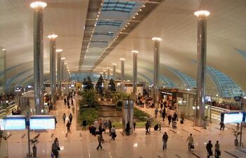 aeropuerto-de-dubai-121613000000-1503348.jpg