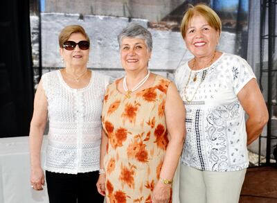 Sara Acevedo de Franco, Irma Quevedo de Franco y María del Carmen de Franco.