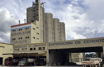 industria-nacional-del-cemento-150807000000-1280373.jpg