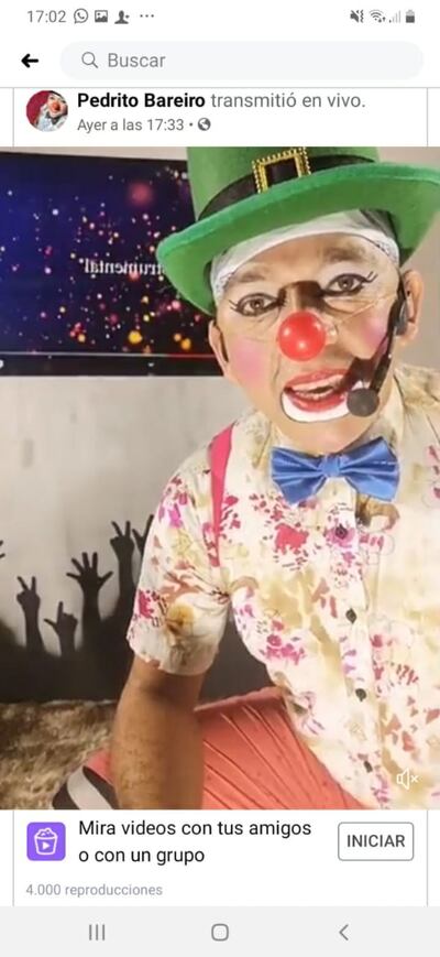 Pedrito Bareiro también anima desde Facebook y roba una sonrisa de los niños.