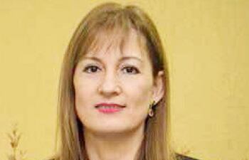 zulma-coronel-de-hell-man-directora-general-de-planificacion-e-informes-de-la-contraloria-general--222441000000-1790456.jpg