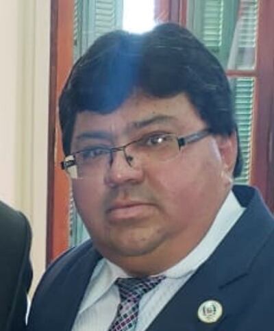 José Adorno (ANR, cartista), gobernador de Alto Paraguay y exdiputado por el departamento.