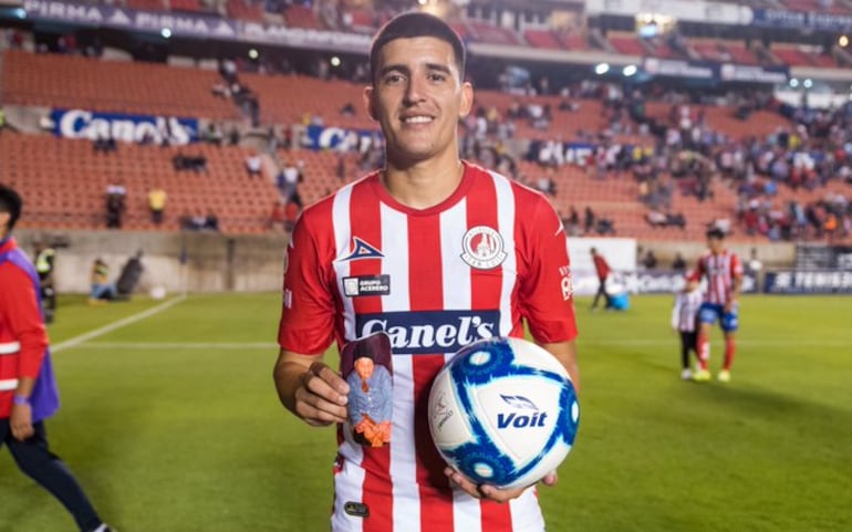 Diego Valdez marcó un triplete en la victoria de San Luis por Copa México.