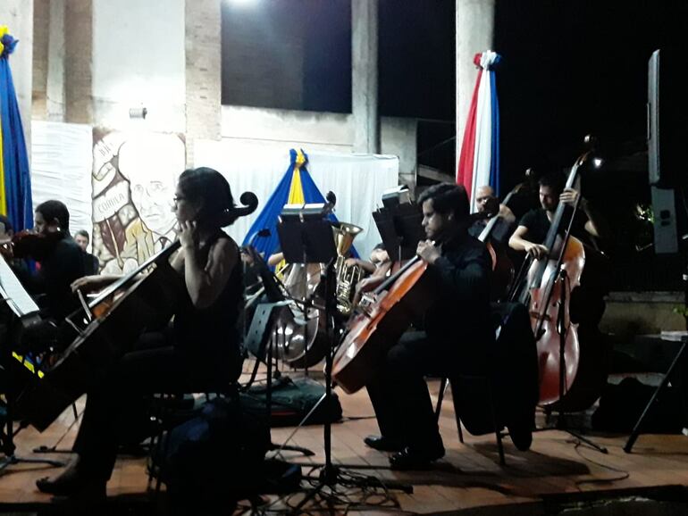 OSN y Ricardo Flecha deleitan con guaranias a los luqueños