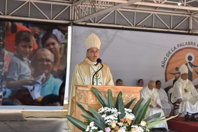 Monseñor Gabriel Escobar.