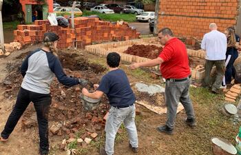 voluntarios-de-habitat-completaron-la-construccion-de-casi-9-000-casas-en-el-pais--193818000000-1836578.jpg
