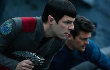 la-nueva-pelicula-de-star-trek-sin-limites-foto-es-uno-de-los-principales-estrenos-de-esta-semana-en-esta-ocasion-los-tripulantes-del-uss-en-210747000000-1498173.jpg