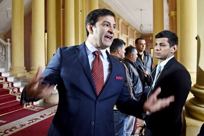 El senador Silvio “Beto” Ovelar en una de sus frecuentes visitas al presidente Mario Abdo, en Palacio de López. Es uno de los políticos más influyentes en Caaguazú. Aspira a presidir la ANR.