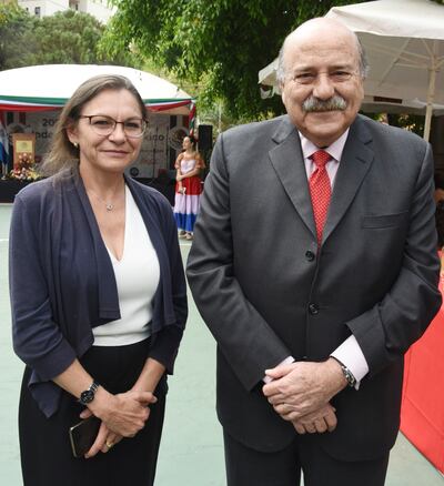 Embajadora de Francia, Sophie Aubert, y el embajador de Brasil, Carlos Alberto  Simas Magalhaes.